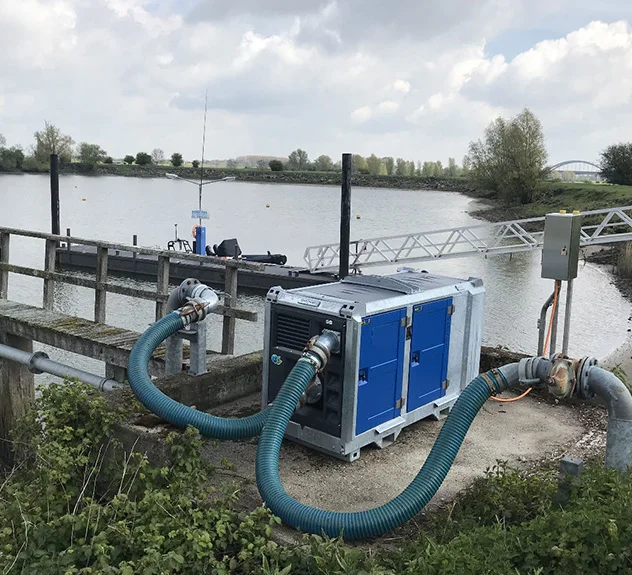 BA100E D265 multi-use electric Pump on site next to water