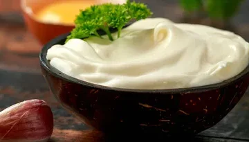 a photo of Mayonnaise in a bowl